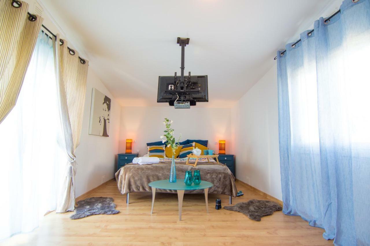 Villa Yvonne,Private Pool,Private Parking 1,7 Km From The Beatch البوفيرا المظهر الخارجي الصورة